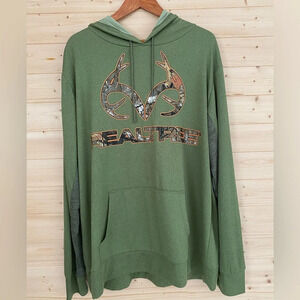 NWOT REALTREE Original Men’s XL Green Camo Logo Lightweight Hoodie